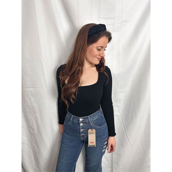 Levi’s Sky High Wide Leg Jeans - Picture 4 of 13